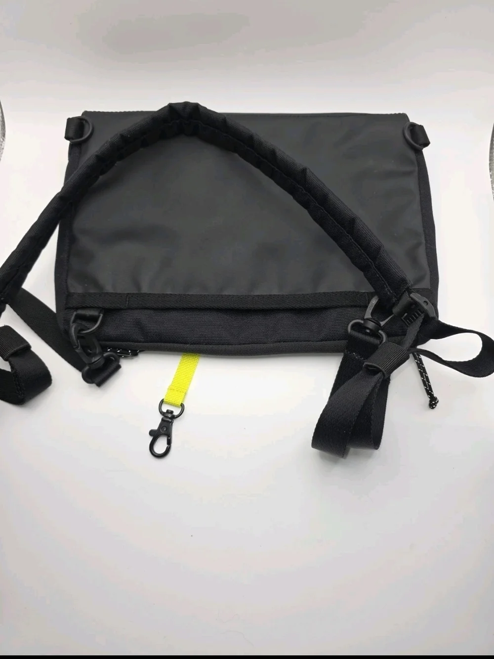 Timbuk2 Black Crossbody Utility Organizer EDC Travel Tech Sling Bag Unisex